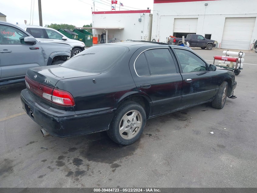 1998 Infiniti I30 Standard/Touring VIN: JNKCA21A9WT631655 Lot: 39484723