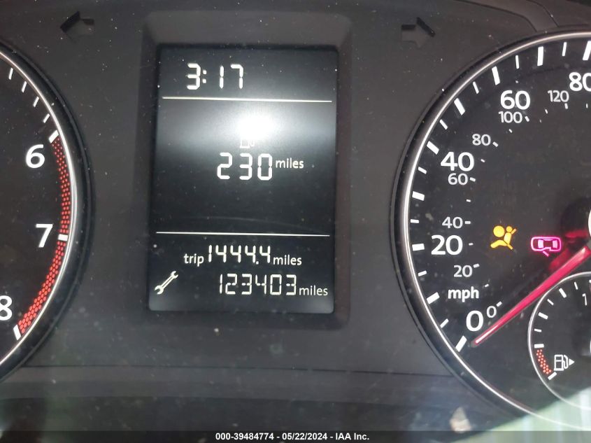 2014 Volkswagen Passat 2.5L Wolfsburg Edition VIN: 1VWAP7A3XEC017411 Lot: 39484774