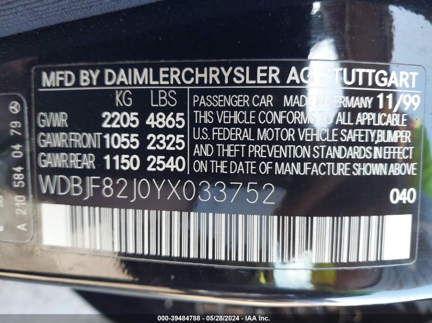 2000 Mercedes-Benz E 320 4M VIN: WDBJF82J0YX033752 Lot: 39484788