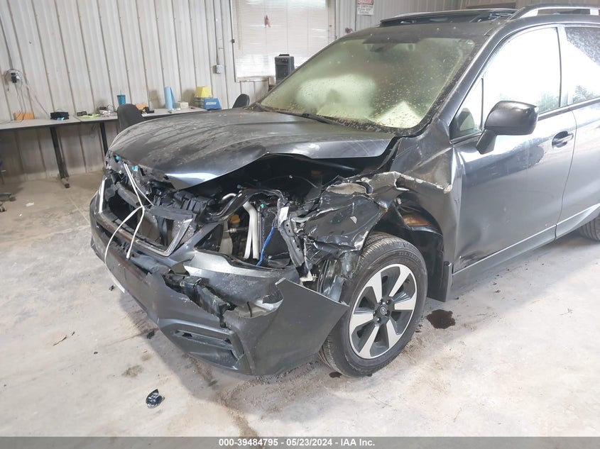 2018 Subaru Forester 2.5I Premium VIN: JF2SJAGC3JH609521 Lot: 39484795