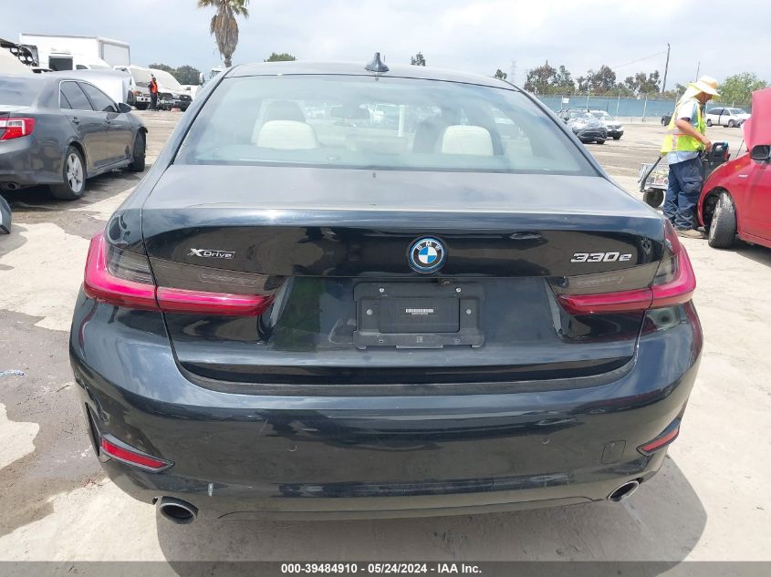 2022 BMW 3 Series 330E xDrive VIN: 3MW5P9J07N8C72639 Lot: 39484910