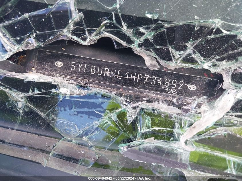 2017 Toyota Corolla Le VIN: 5YFBURHE1HP734892 Lot: 39484942