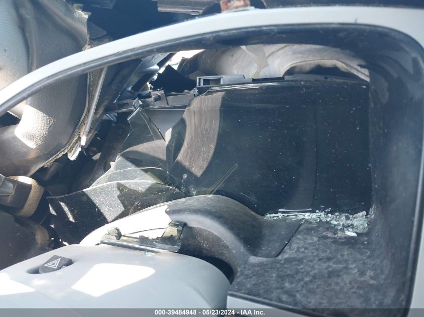 2004 Lincoln Navigator VIN: 5LMFU28R24LJ27987 Lot: 39484948