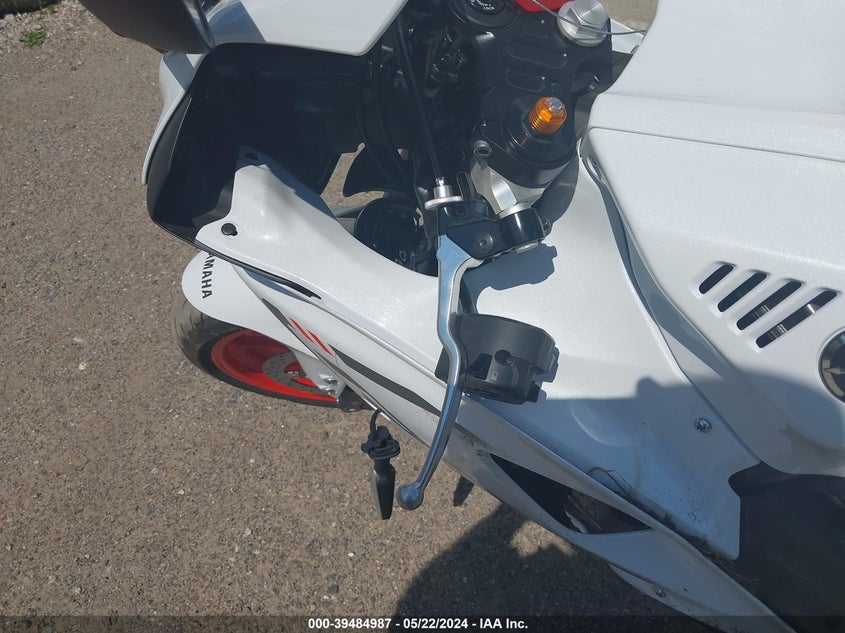 VIN JYARM38E1PA008685 2023 YAMAHA YZFR7