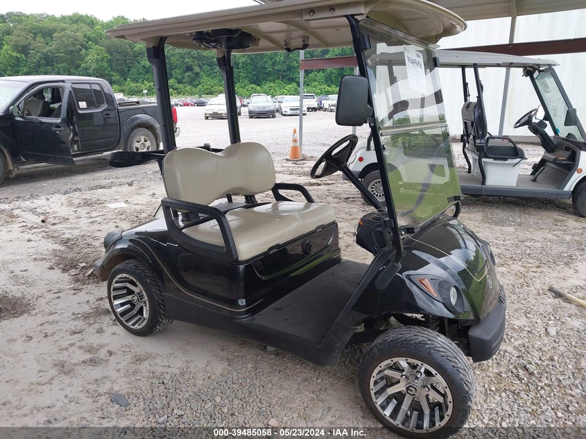 2015 YAMAHA GOLF CART