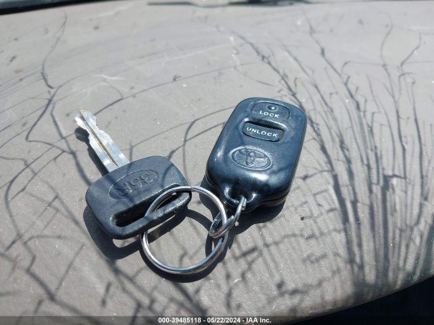 2004 Toyota Corolla Le VIN: 1NXBR32E94Z207442 Lot: 39485118