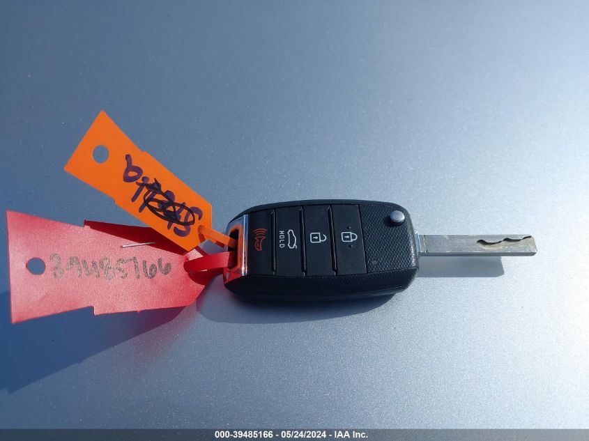 2017 Kia Optima Lx VIN: 5XXGT4L36HG120298 Lot: 39485166