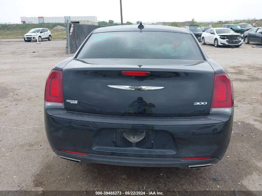 2019 Chrysler 300 Touring VIN: 2C3CCAAG8KH760833 Lot: 39485273