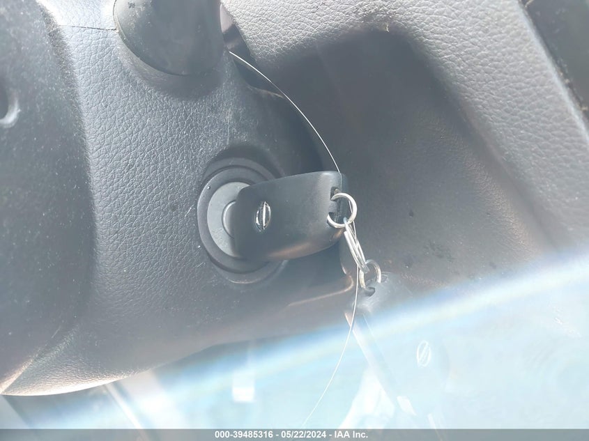 2015 Nissan Rogue S VIN: KNMAT2MT3FP517742 Lot: 39485316