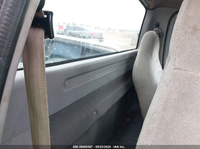 2000 Ford F-150 Work Series/Xl/Xlt VIN: 3FTZF1726YMA81131 Lot: 39485367