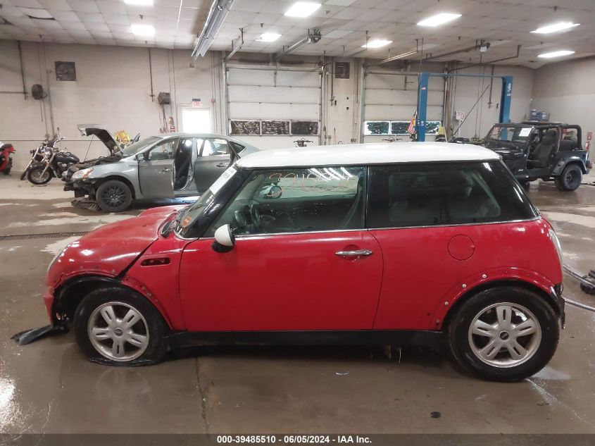 2006 Mini Cooper VIN: WMWRC33596TK64992 Lot: 39485510