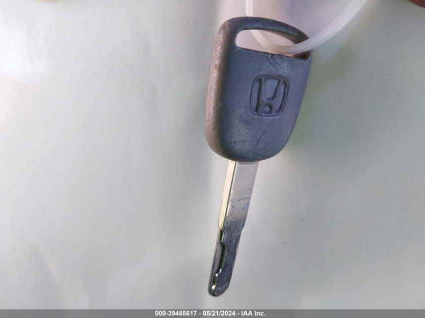 2004 Honda Cr-V Lx VIN: JHLRD78444C003731 Lot: 39485617