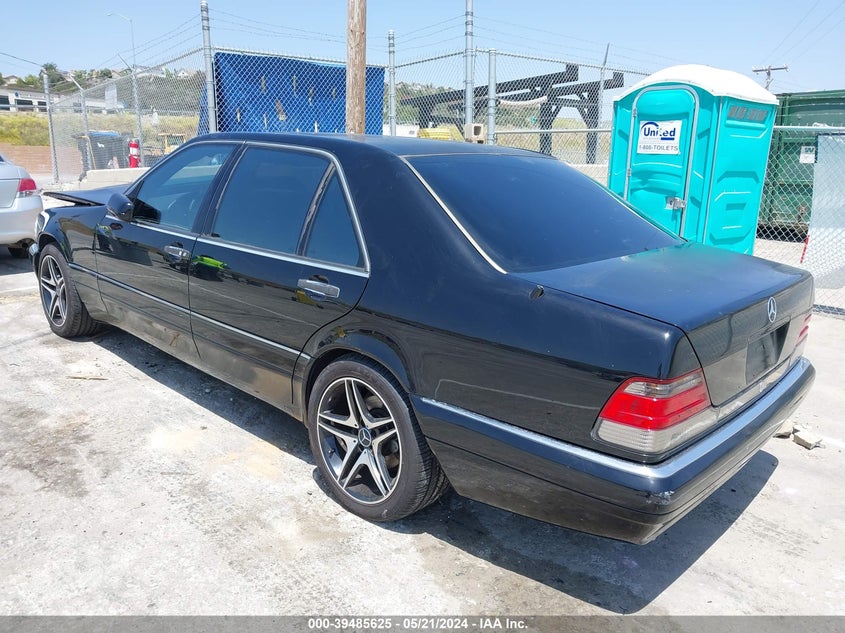 1999 Mercedes-Benz S 420 VIN: WDBGA43G6XA422711 Lot: 39485625