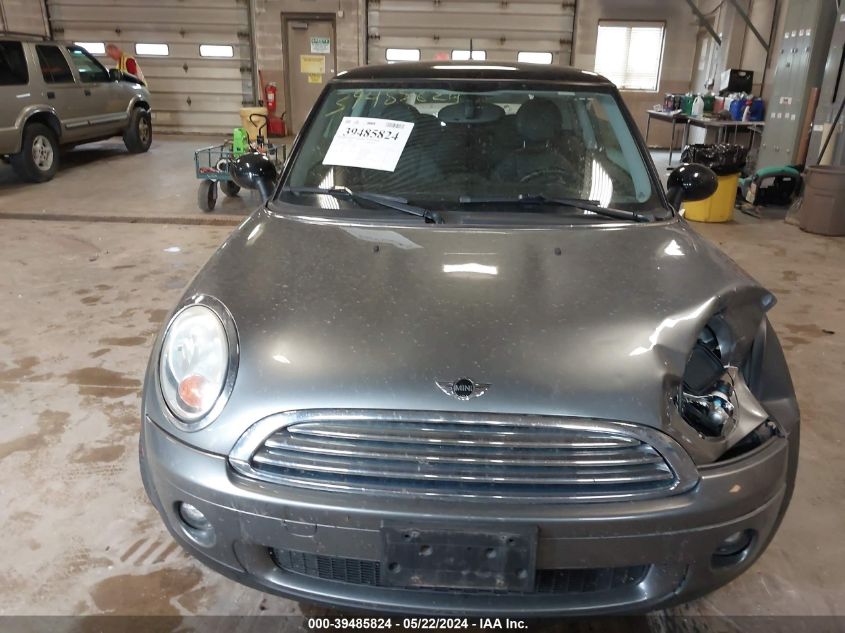 2010 Mini Cooper VIN: WMWMF3C51ATZ23030 Lot: 39485824