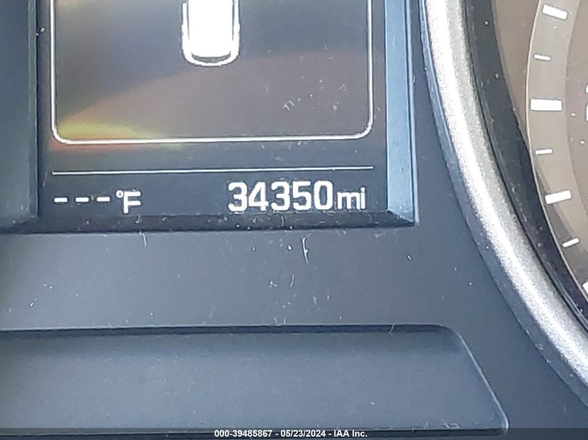 2017 Hyundai Santa Fe Sport 2.4L VIN: 5NMZT3LB0HH046453 Lot: 39485867