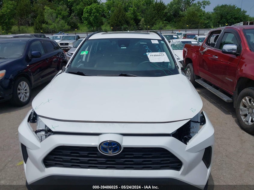 2022 TOYOTA RAV4 XLE HYBRID - 2T3RWRFV8NW135128