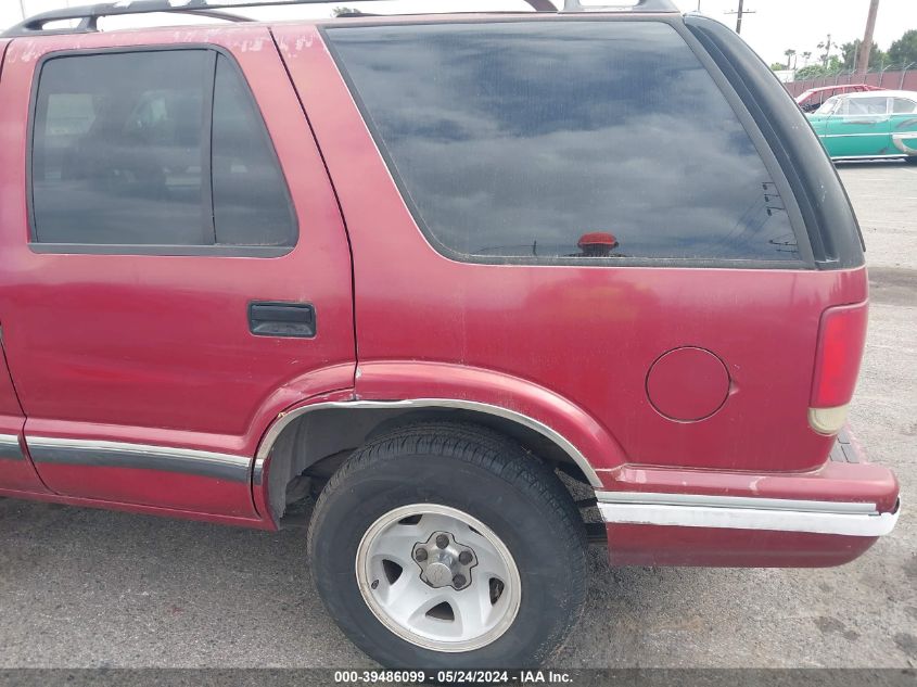 1996 Chevrolet Blazer VIN: 1GNCS13W4T2281006 Lot: 39486099