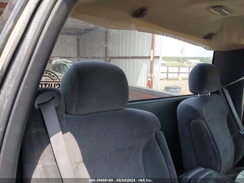 2000 Chevrolet Silverado 1500 Ls VIN: 1GCEK14T1YZ260523 Lot: 39486160