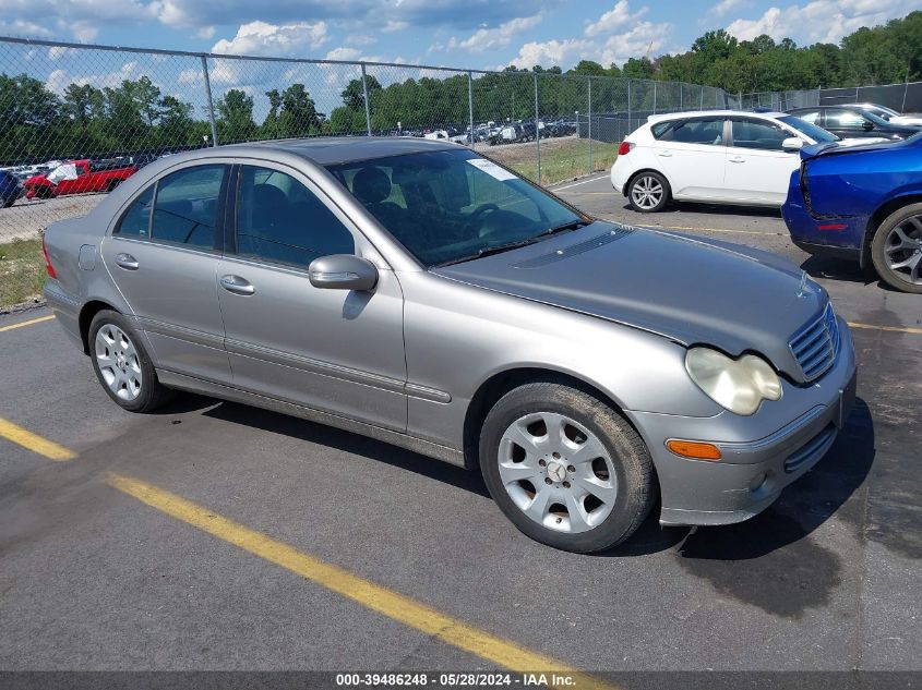 2005 Mercedes-Benz C 240 Luxury 4Matic VIN: WDBRF81J85F628886 Lot: 39486248