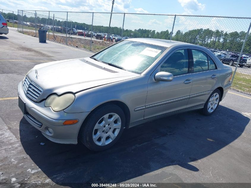 2005 Mercedes-Benz C 240 Luxury 4Matic VIN: WDBRF81J85F628886 Lot: 39486248