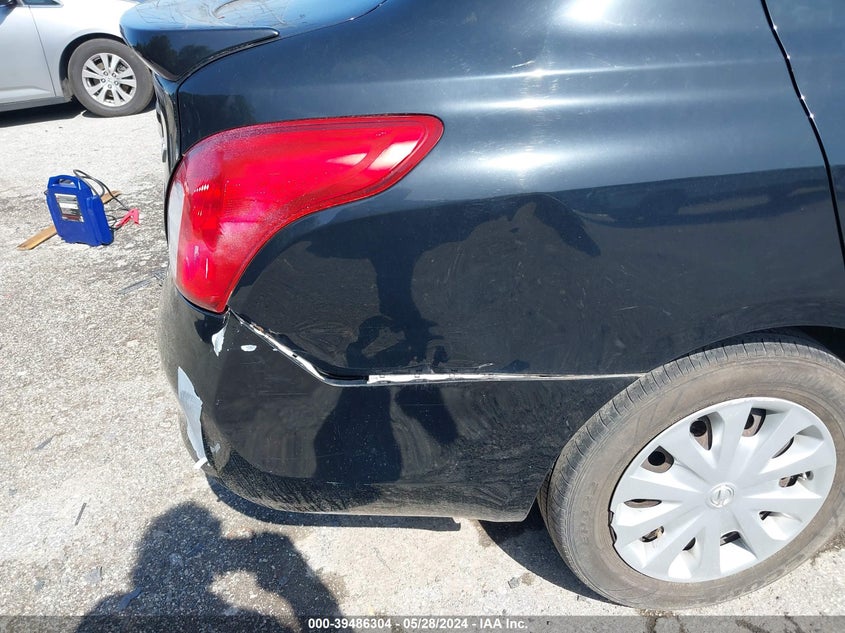 2013 Nissan Versa S/S Plus/Sv/Sl VIN: 3N1CN7AP8DL853082 Lot: 39486304