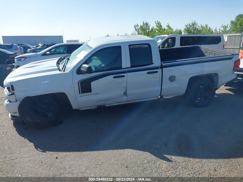 2017 Chevrolet Silverado 1500 Custom VIN: 1GCRCPEC5HZ281780 Lot: 39486332