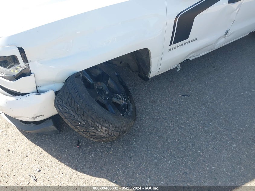 2017 Chevrolet Silverado 1500 Custom VIN: 1GCRCPEC5HZ281780 Lot: 39486332