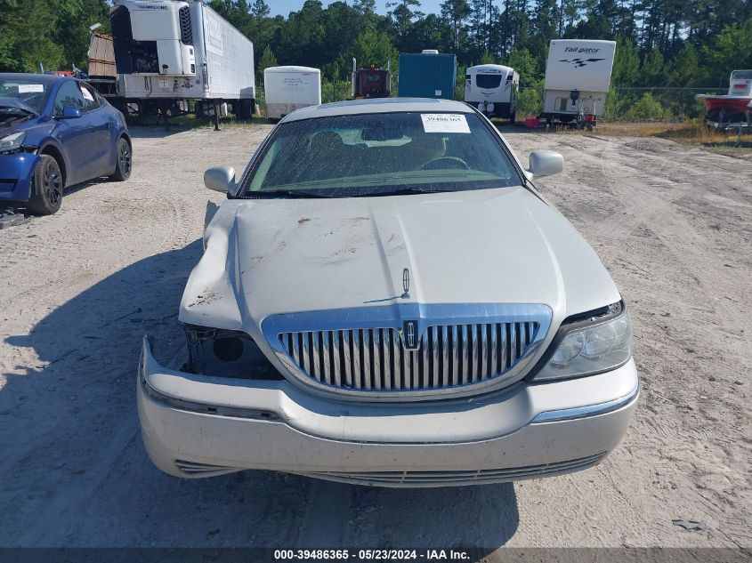 2006 Lincoln Town Car Signature Limited VIN: 1LNHM82V96Y610578 Lot: 39486365