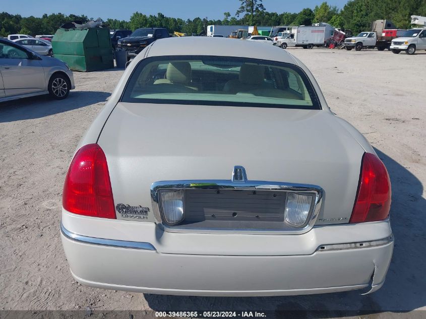 2006 Lincoln Town Car Signature Limited VIN: 1LNHM82V96Y610578 Lot: 39486365