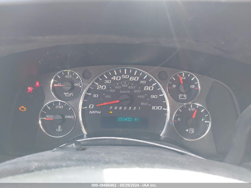 2008 Chevrolet Express Work Van VIN: 1GCGG25C381100625 Lot: 39486462