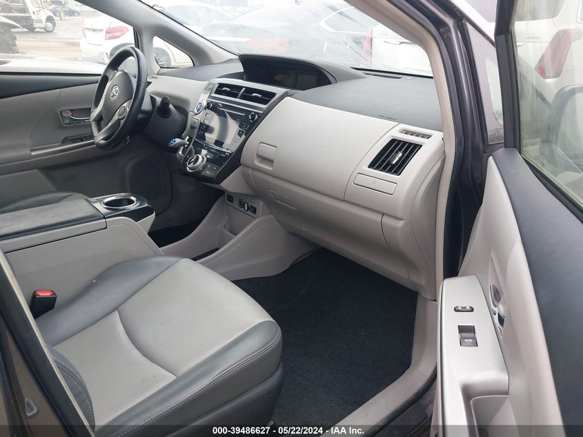 2015 Toyota Prius V Four VIN: JTDZN3EU6FJ030158 Lot: 39486627