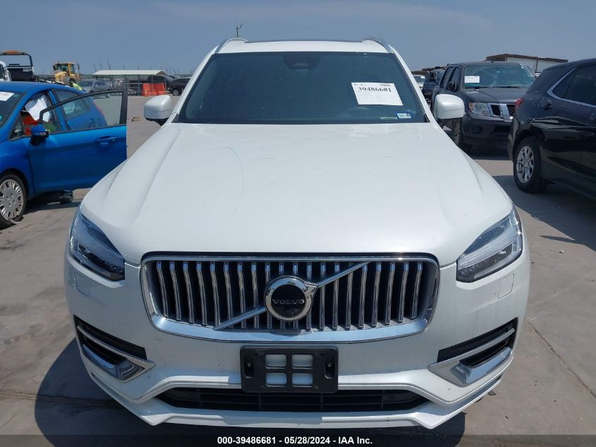 2023 Volvo Xc90 B6 Plus 7-Seater VIN: YV4062PN7P1977990 Lot: 39486681