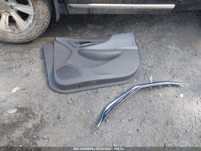 2018 Chevrolet Malibu Lt VIN: 1G1ZD5ST4JF213833 Lot: 39486698