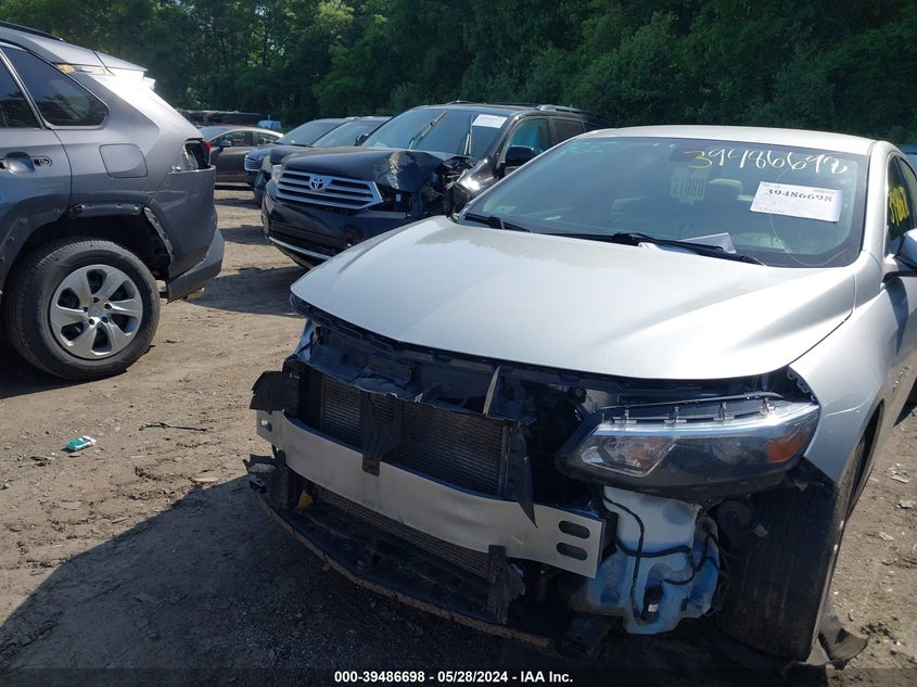 2018 Chevrolet Malibu Lt VIN: 1G1ZD5ST4JF213833 Lot: 39486698