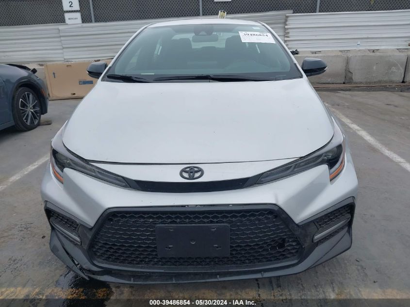 2022 Toyota Corolla Se Nightshade Edition VIN: 5YFS4MCE0NP136735 Lot: 39486854