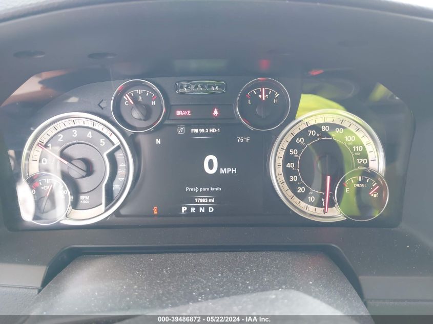 VIN 1C6RR6NM0JS229352 2018 RAM 1500 LARAMIE  4X2 "57" BOX