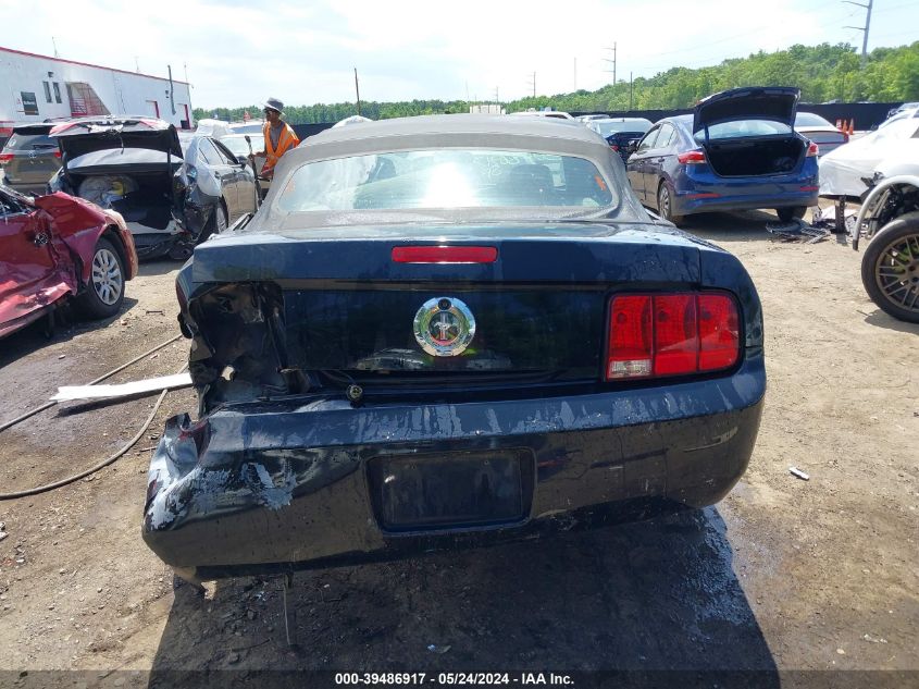 2007 Ford Mustang V6 Deluxe/V6 Premium VIN: 1ZVHT84N175234303 Lot: 39486917