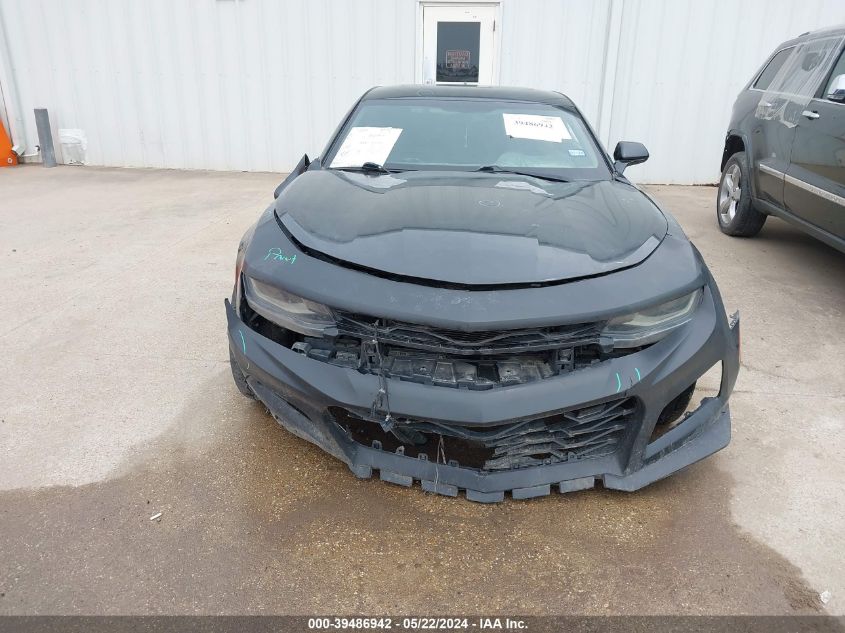 2018 CHEVROLET CAMARO 1LT - 1G1FB1RSXJ0137732