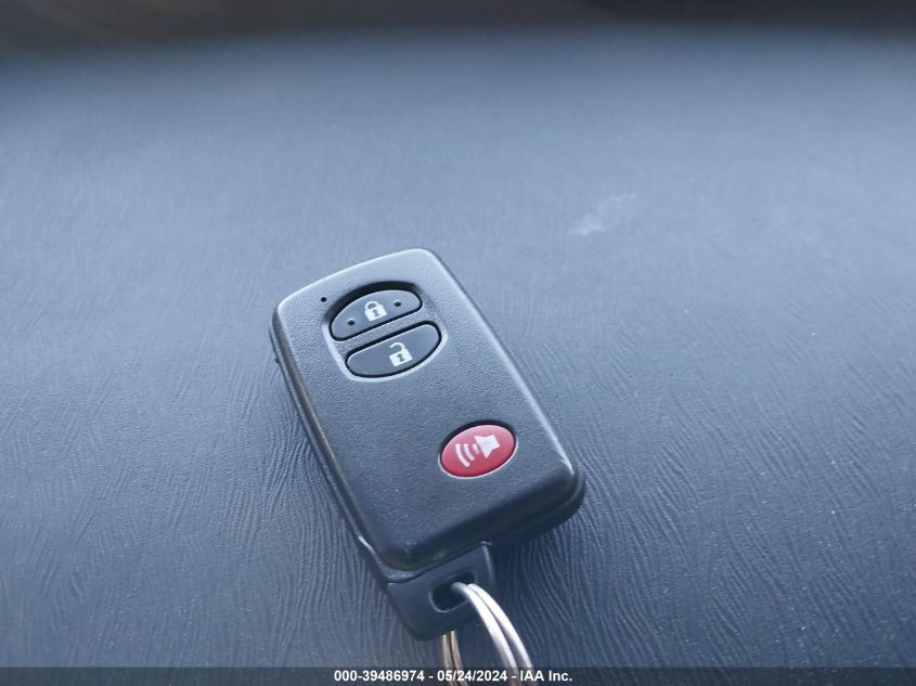 2012 Toyota Prius Two VIN: JTDKN3DUXC5423393 Lot: 39486974