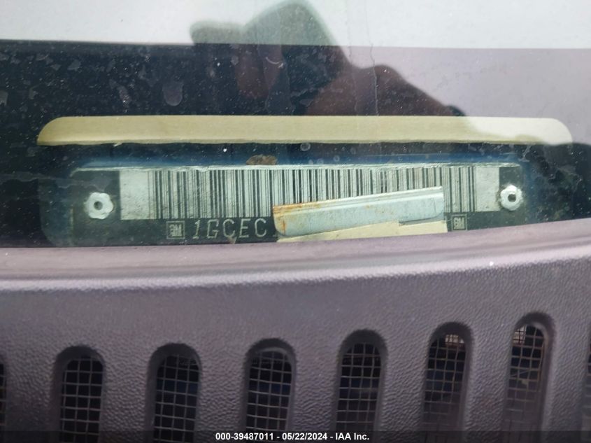 2002 Chevrolet Silverado 1500 VIN: 1GCEC14X42Z214062 Lot: 39487011