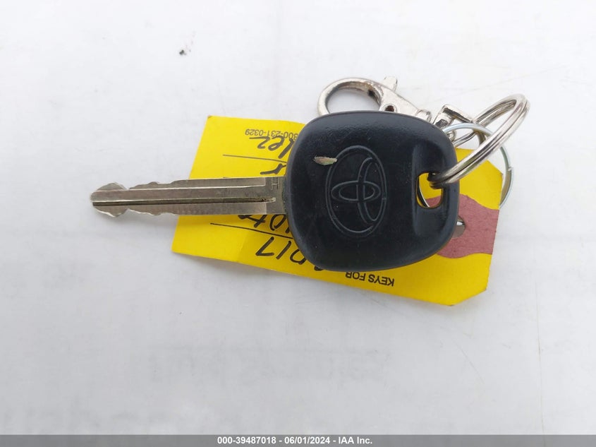 2017 Toyota Corolla L VIN: 5YFBURHEXHP663014 Lot: 39487018