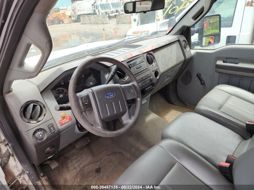 2011 Ford F550 Super Duty VIN: 1FDUF5GT4BEC31904 Lot: 39487135