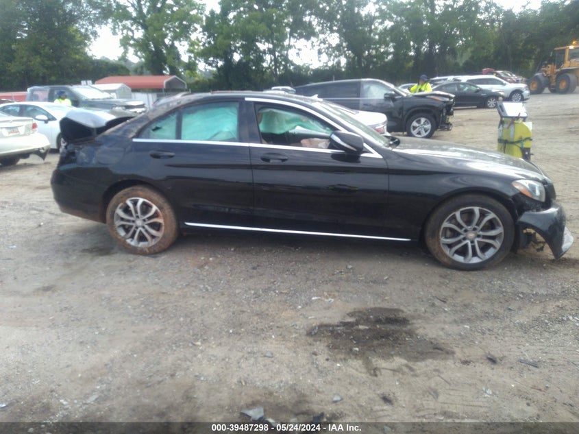 2015 Mercedes-Benz C 300 4Matic/Luxury 4Matic/Sport 4Matic VIN: 55SWF4KB5FU060816 Lot: 39487298