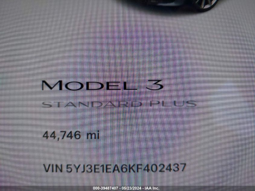 2019 Tesla Model 3 Long Range/Mid Range/Standard Range/Standard Range Plus VIN: 5YJ3E1EA6KF402437 Lot: 39487407