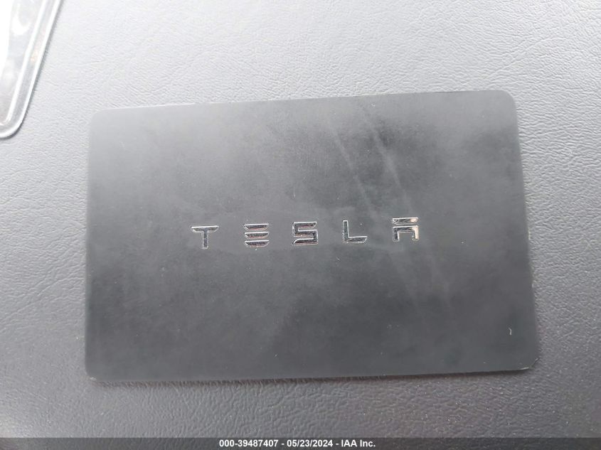 2019 Tesla Model 3 Long Range/Mid Range/Standard Range/Standard Range Plus VIN: 5YJ3E1EA6KF402437 Lot: 39487407