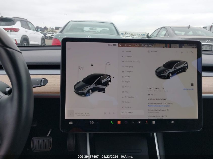 2019 Tesla Model 3 Long Range/Mid Range/Standard Range/Standard Range Plus VIN: 5YJ3E1EA6KF402437 Lot: 39487407