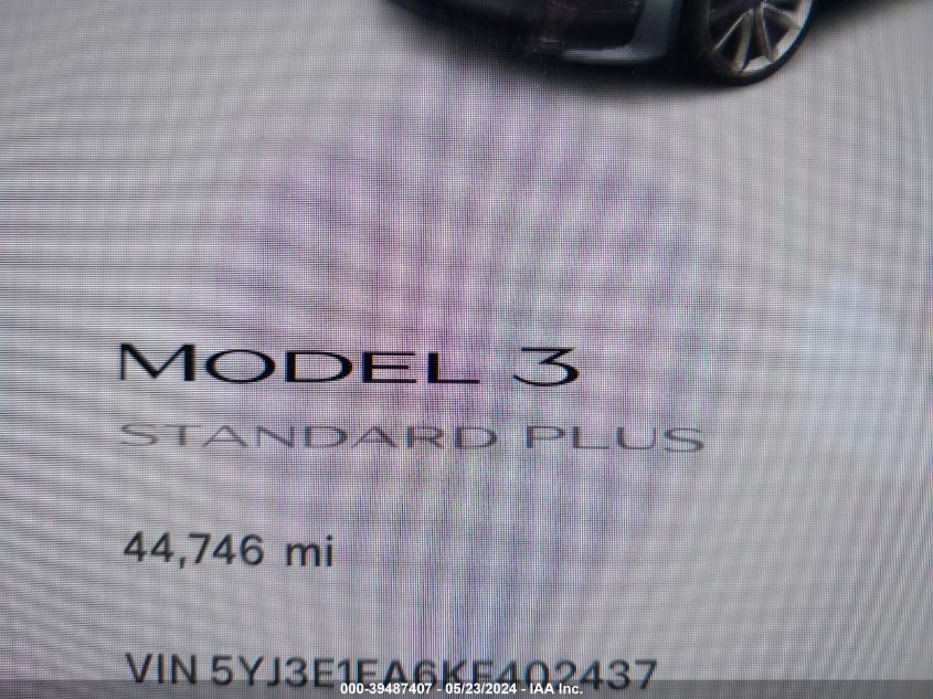 2019 Tesla Model 3 Long Range/Mid Range/Standard Range/Standard Range Plus VIN: 5YJ3E1EA6KF402437 Lot: 39487407