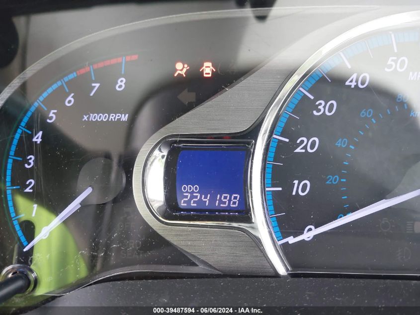 2011 Toyota Sienna Xle VIN: 5TDDK3DC9BS023813 Lot: 39487594