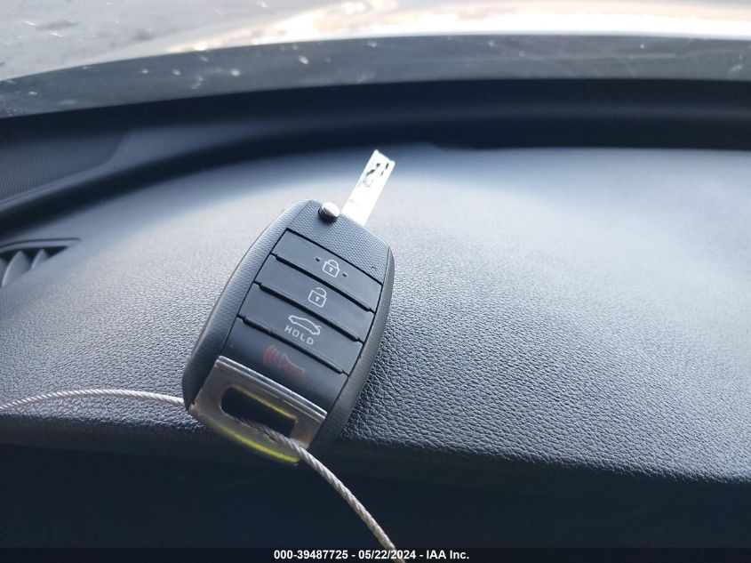 2018 Kia Optima Lx VIN: KNAGT4L38J5216456 Lot: 39487725