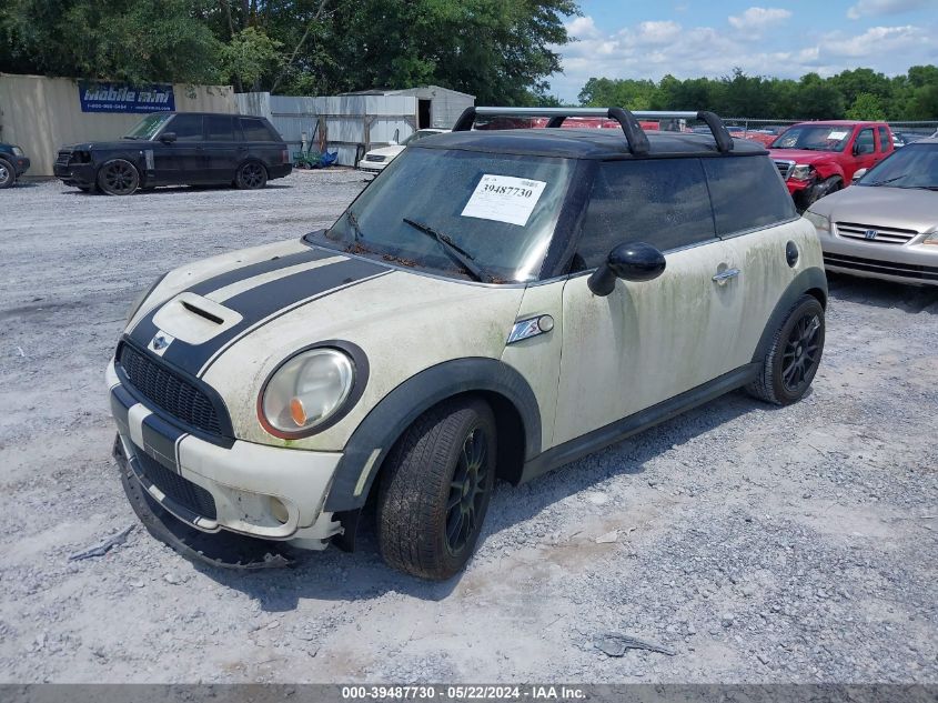 2010 Mini Cooper S S VIN: WMWMF7C50ATZ70556 Lot: 39487730